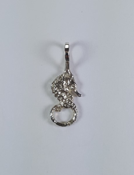 Seahorse Pendant Sterling Silver 3/4 inch